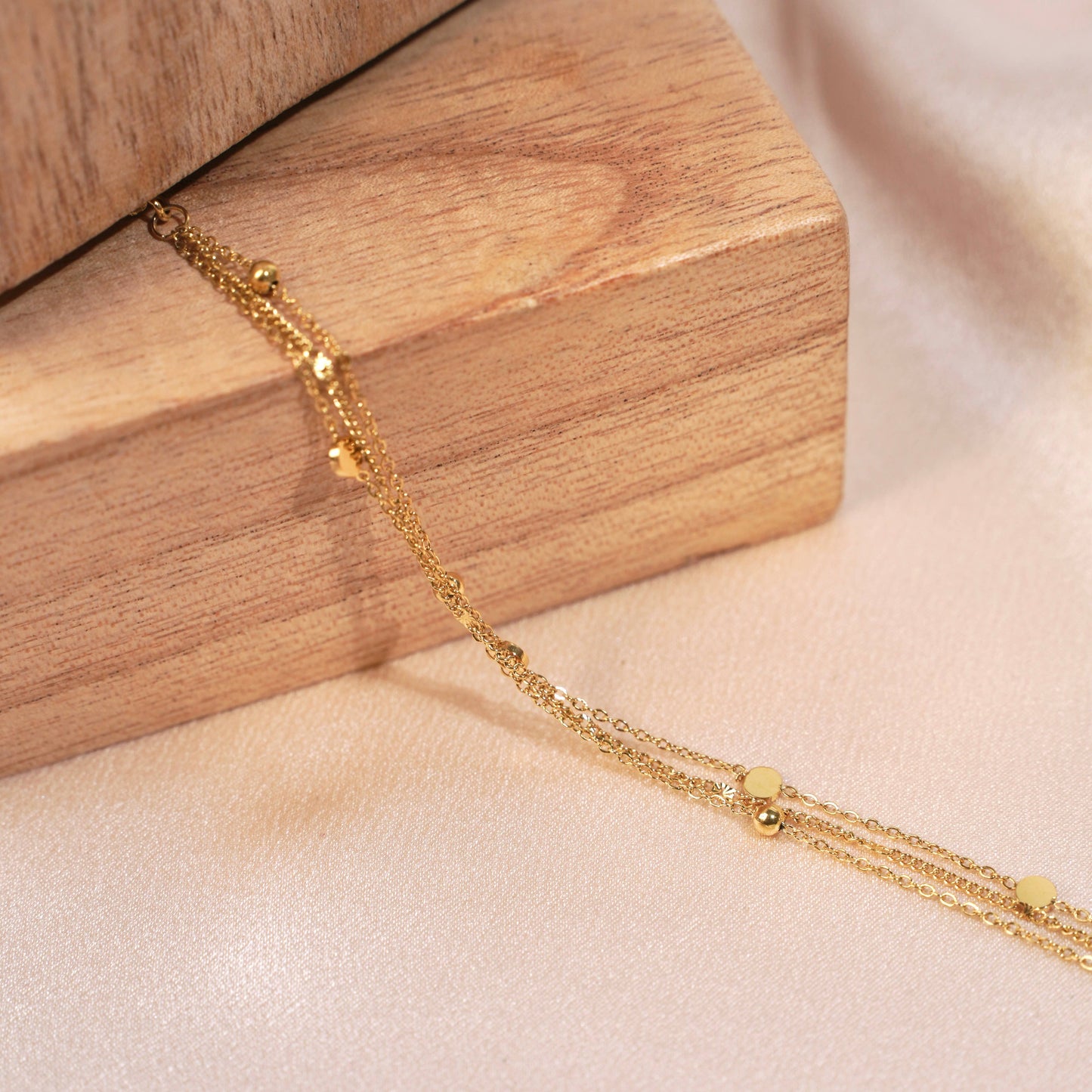 Pulsera Fina Triple Hilera