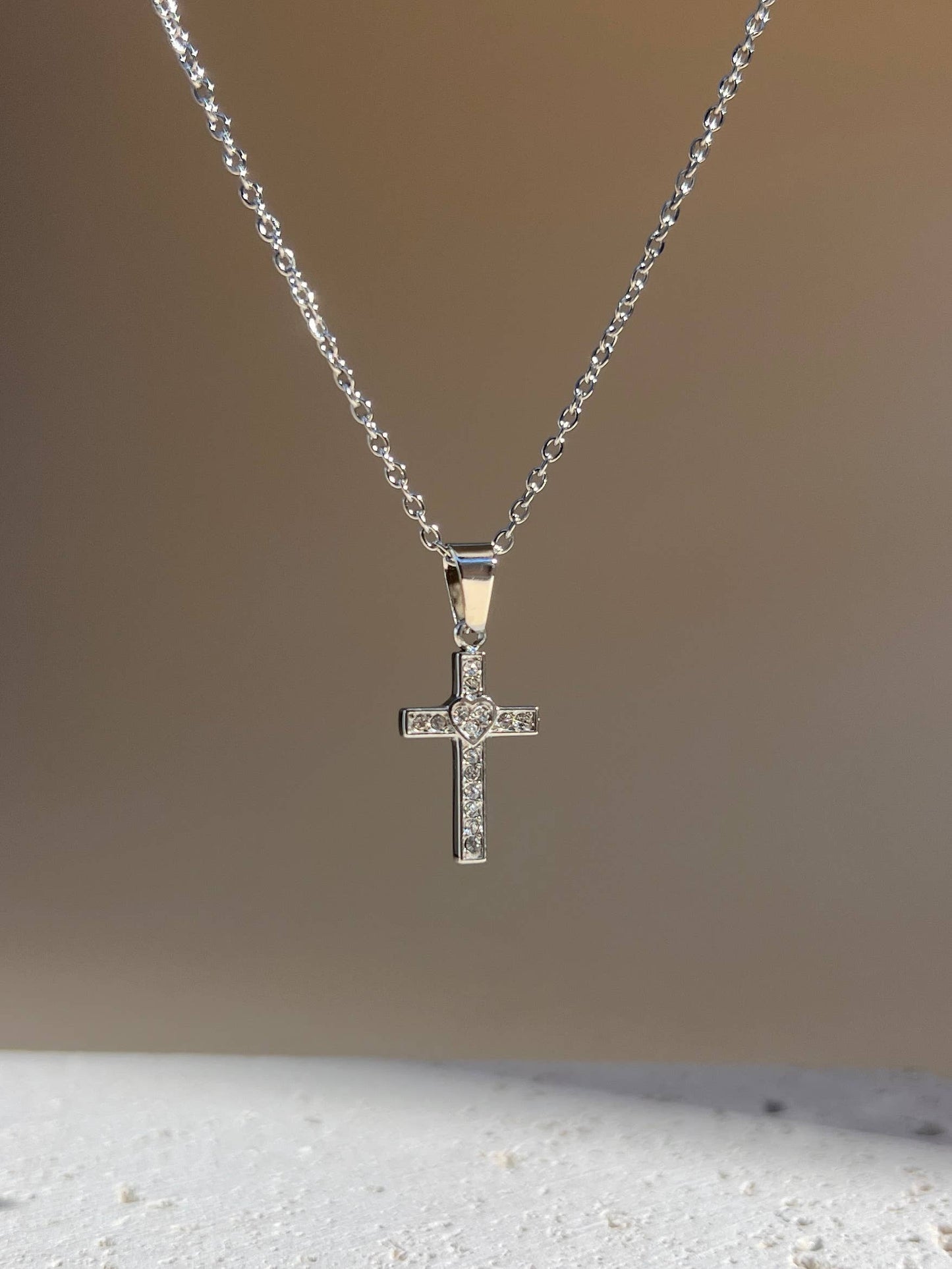 Collar Cruz De Plata Minimalista