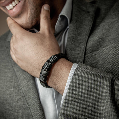 Pulsera de cuero «anillo» - negro - B027: 20 cm